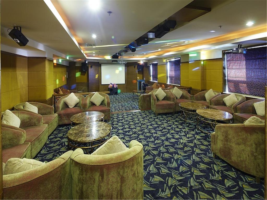 Rghcm Garden Resorts Beijing Bagian luar foto