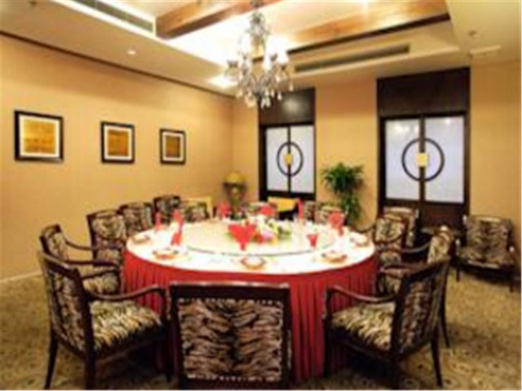Rghcm Garden Resorts Beijing Bagian luar foto